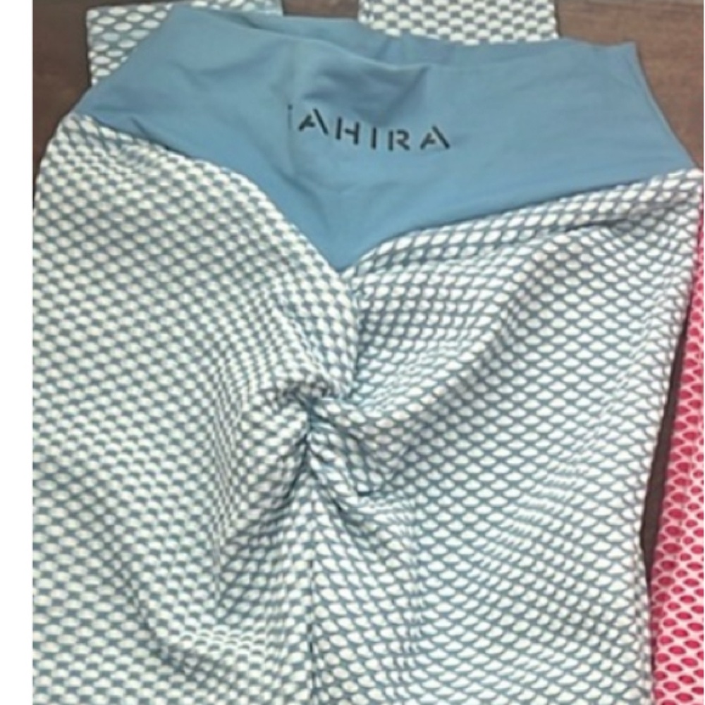 Chic Blue and Pink Patterned Leggings